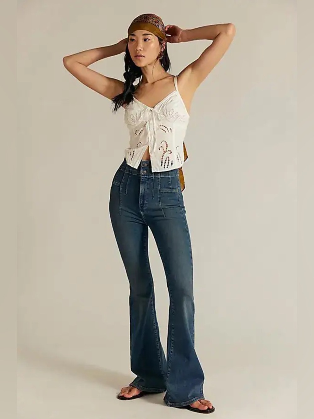 We The Free Jayde Flare Jeans 31”
NWT